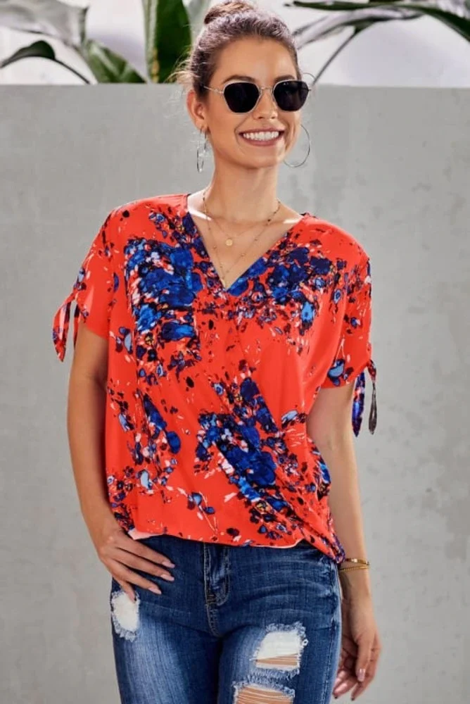 High-Low Floral Twist Front Top